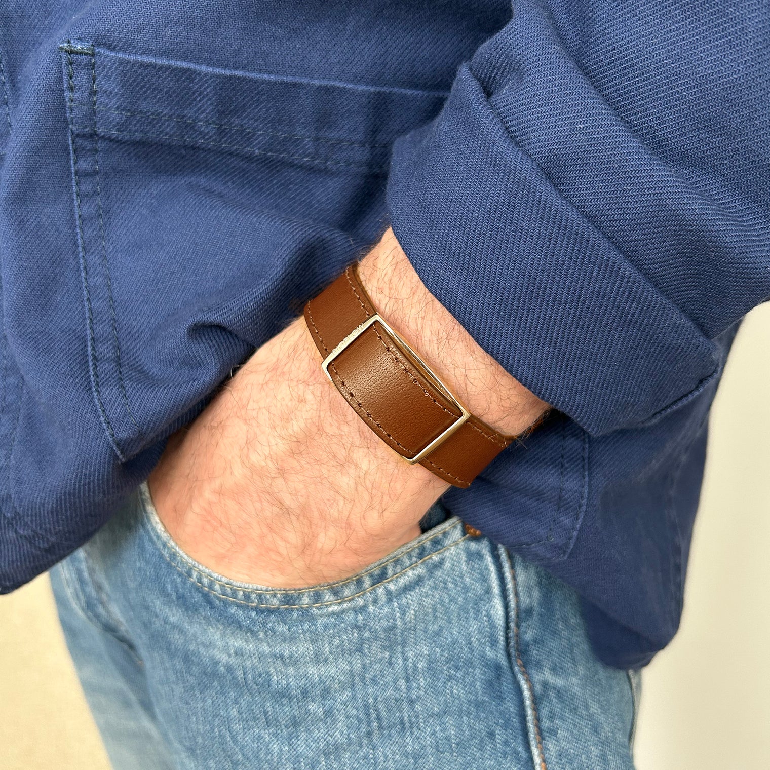 Mens Executive Magnetic Wristband Tan