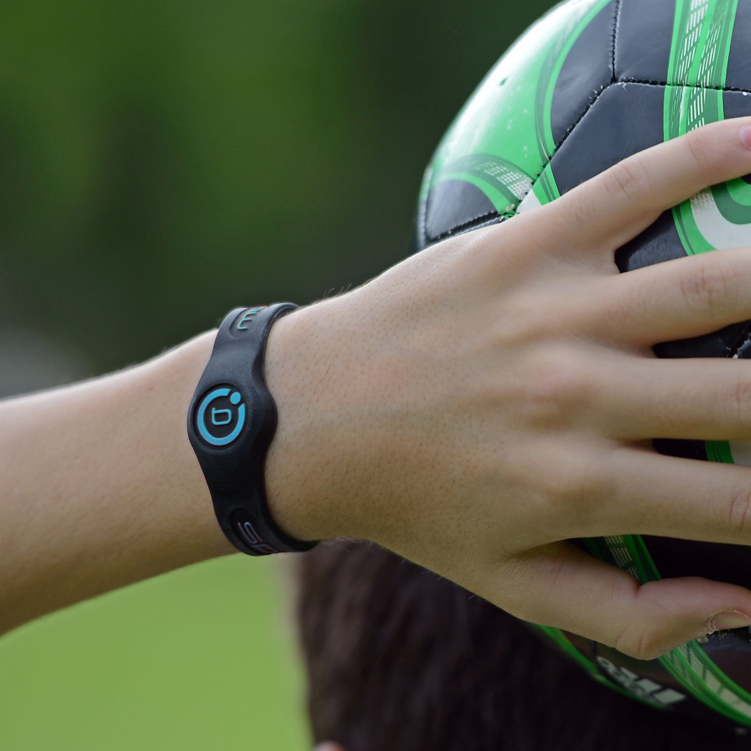 Sport Magnetic Wristband Black/Blue